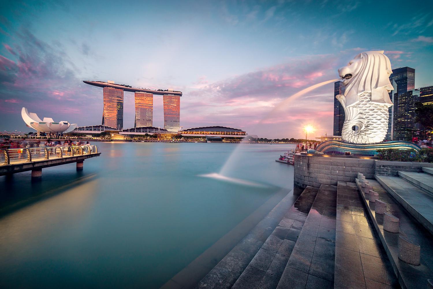 SINGAPORE 